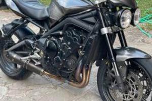 Triumph Motorcycles Limited D67lD
