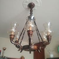 Lampadario in legno fatto a mano