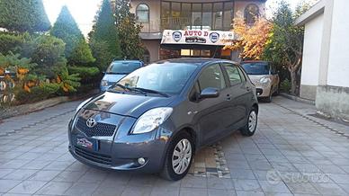 TOYOTA - Yaris - 1.4 D-4D 5p.