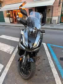 Honda ADV 350