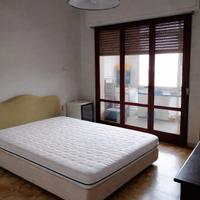 Stanza in appartamento condiviso