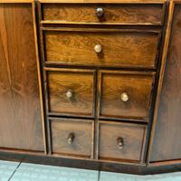 Credenza con Cassetti