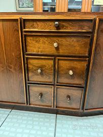 Credenza con Cassetti