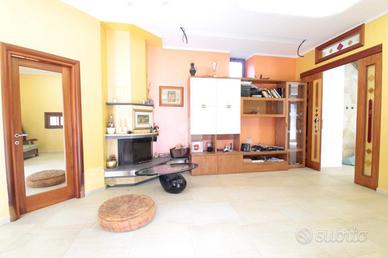 CASA INDIPENDENTE A CASERTA