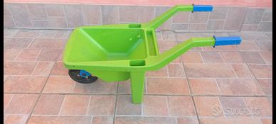 carriolina giocattolo da bambino