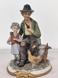 Stupendo Capodimonte d'epoca:"Nonno con nipotina"
