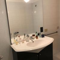 Mobile bagno con lavabo integrato