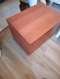 Due Comodini spaiati