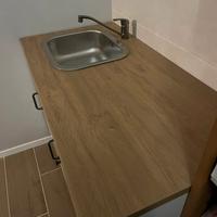 Piccola cucina nuova