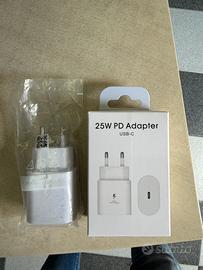 Caricatore ultra veloce ingresso C 25W