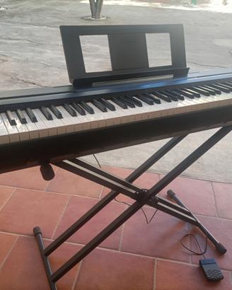 Piano Digitale 88 Tasti Pesati YAMAHA P45-B