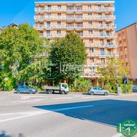 ESCLUSIVO BILOCALE CON TERRAZZO PERGOLATO E CUCINA