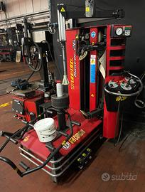 Attrezzatura Officina Gommisti