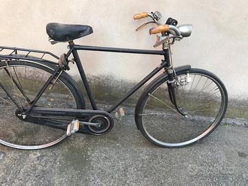 Bici bianchi con freni a bacchetta