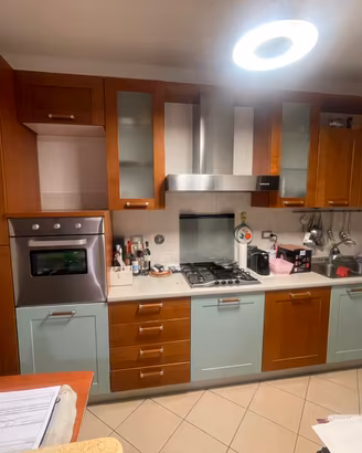 Cucina completa di elettrodomestici