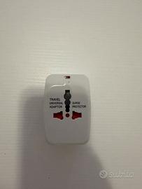 Adattatore Universale da Viaggio – Travel Adapter