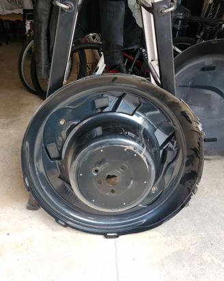 Copri ruota completo per rav 4  3 serie