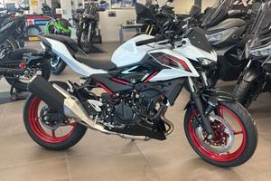 Kawasaki Z 500Se 2026 promozione di 500 euro