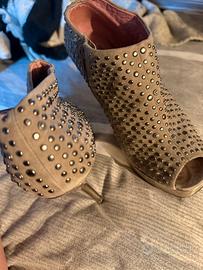 Tronchetto in camoscio grigio