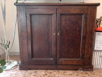 Mobile antico in legno, del 1850