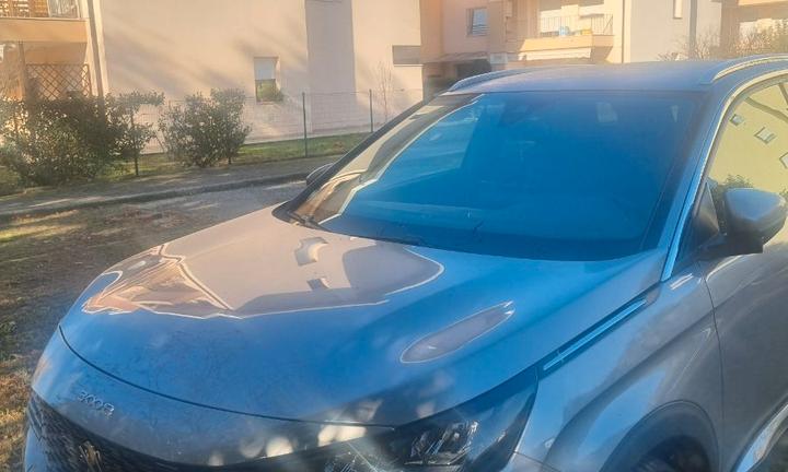 PEUGEOT 3008 allure pack