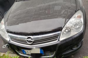 opel Astra 1.4 gpl