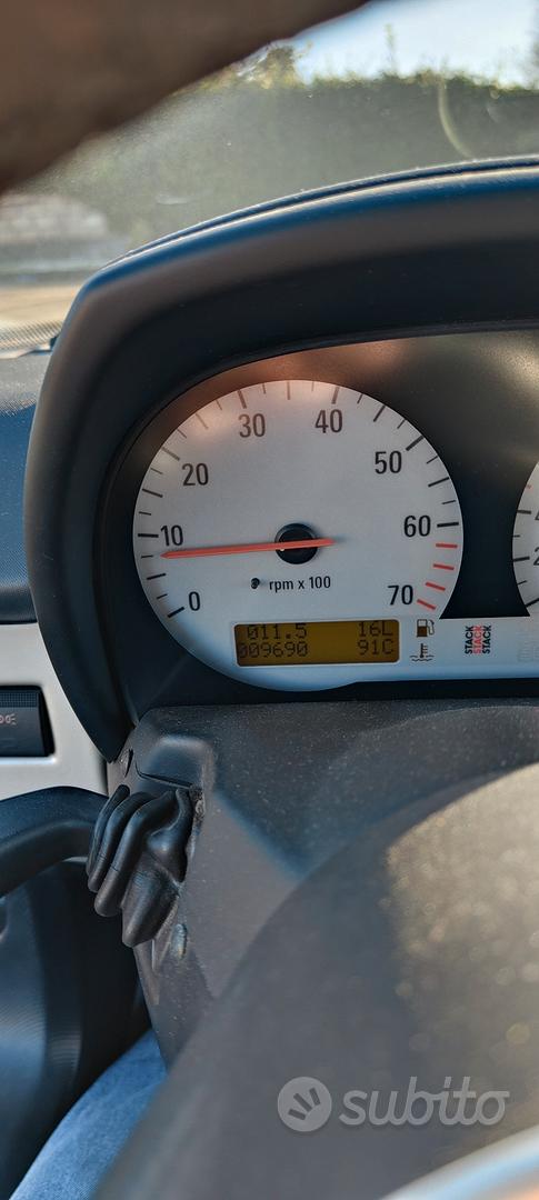 Opel Speedster 2004 photo 5