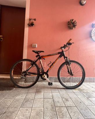 Bicicletta mountan bike Atala