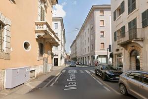 Armonioso bilocale arredato - Brescia Centro