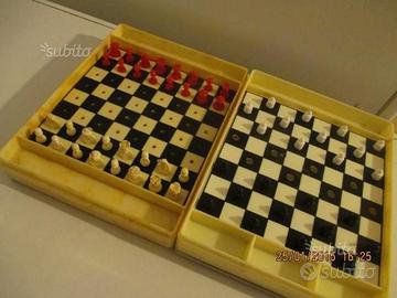 Dama e scacchi da viaggio primi anni 60 x bambini