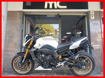 Yamaha fz8 +mono ohlins+akrapovic+ permute + rate