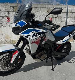 Africa twin 1100 uni pro 1800km!!