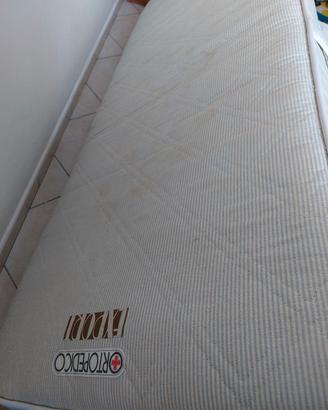 materasso  singolo 