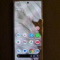 Google Pixel 7 verde come nuovo.