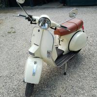 Vespa LML 200