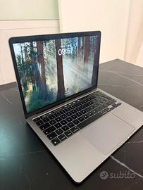 MacBook Pro 13” M2 (2022)