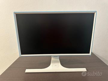 Monitor SAMSUNG 24’’ wireless charging