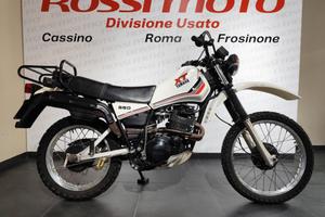 YAMAHA XT 550 1983