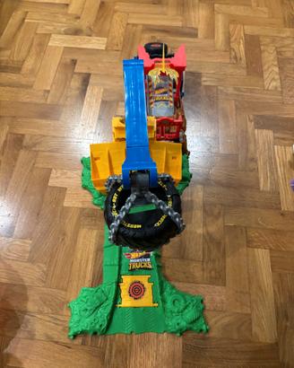 Hot Wheels Monster Trucks - Sfida Demolizione