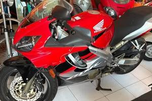 Moto Honda CBR 600 - anno 2004