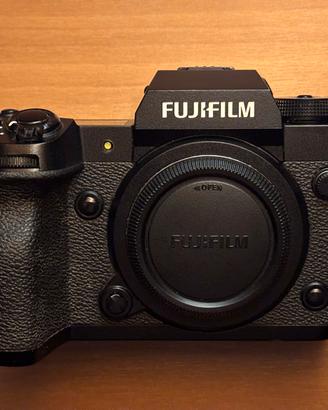 Bundle Fujifilm X-H2 + DJI Mini 2 Fly More Combo