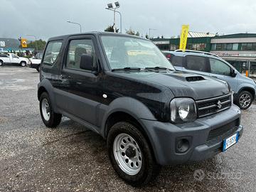 SUZUKI JIMNY 4WD 1.3i 85CV - GANCIO TRAINO
