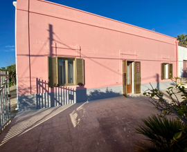 Casa indipendente a Rilievo