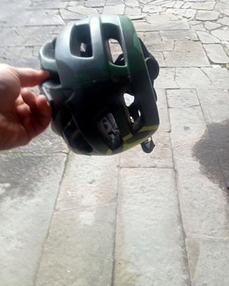 Casco per mtb