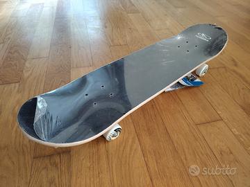 Skateboard Torrance Hudora + Casco e Protezioni