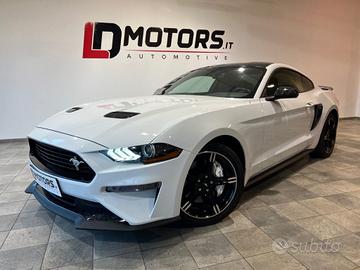 FORD Mustang Fastback 5.0 V8 TiVCT aut. GT Calif