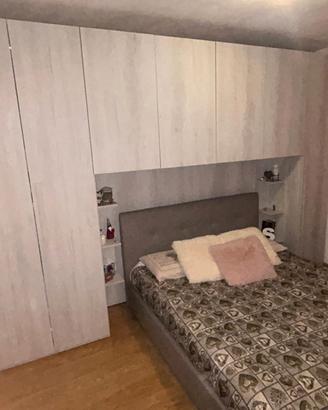 Camera da letto matrimoniale a ponte