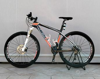 bicicletta MTB 