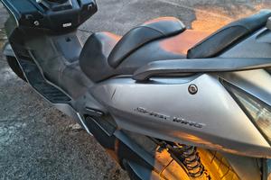 Honda silver Wing 400