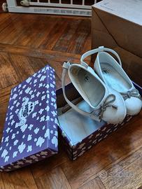 New Balance Scarpe bimba taglia 25
